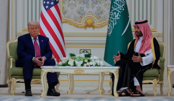 Trump Kunjungi Saudi,  Teken Kerja Sama Ekonomi hingga Pertahanan